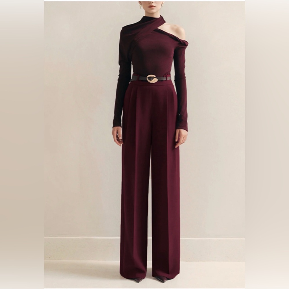 🚨Sold Out🚨 Commense Burgundy Pleated High Waist Pants